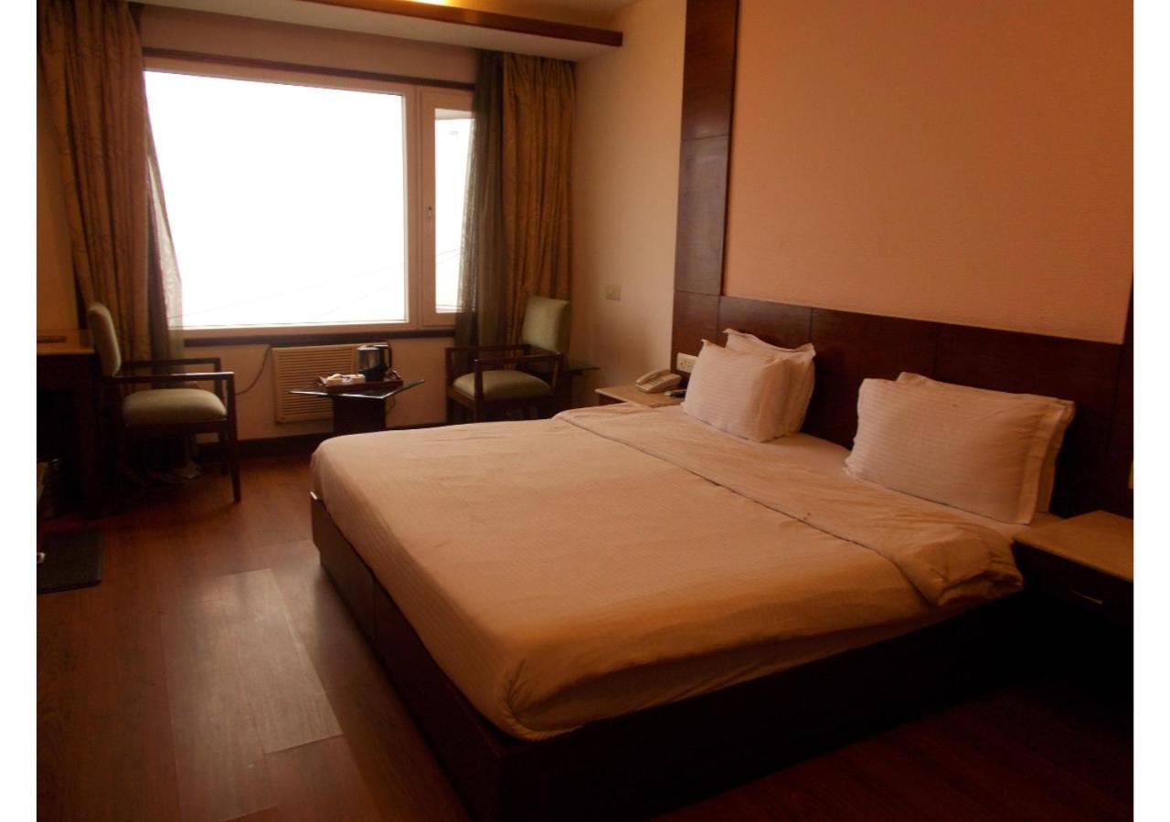 The Imperial Square Hotell Mussoorie Eksteriør bilde